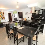 Casa Business فيلة Alcalá la Real