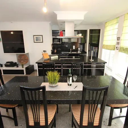 Casa Business